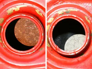 洗浄前と後のタンク内の比較